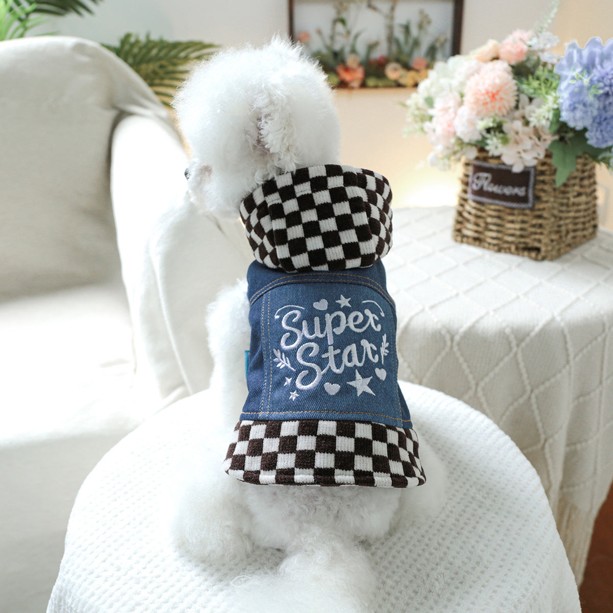 Plaid Star Faux Denim Dog & Cat Outfit - Brown & White Checkered Pet Clothes with "Super Star" Embroidery, Snap Button Closure, Casual Fashion for Small Dogs & Cats, Stylish Outdoor Wear, Dog Clothes, Playful Pet Apparel, Dur