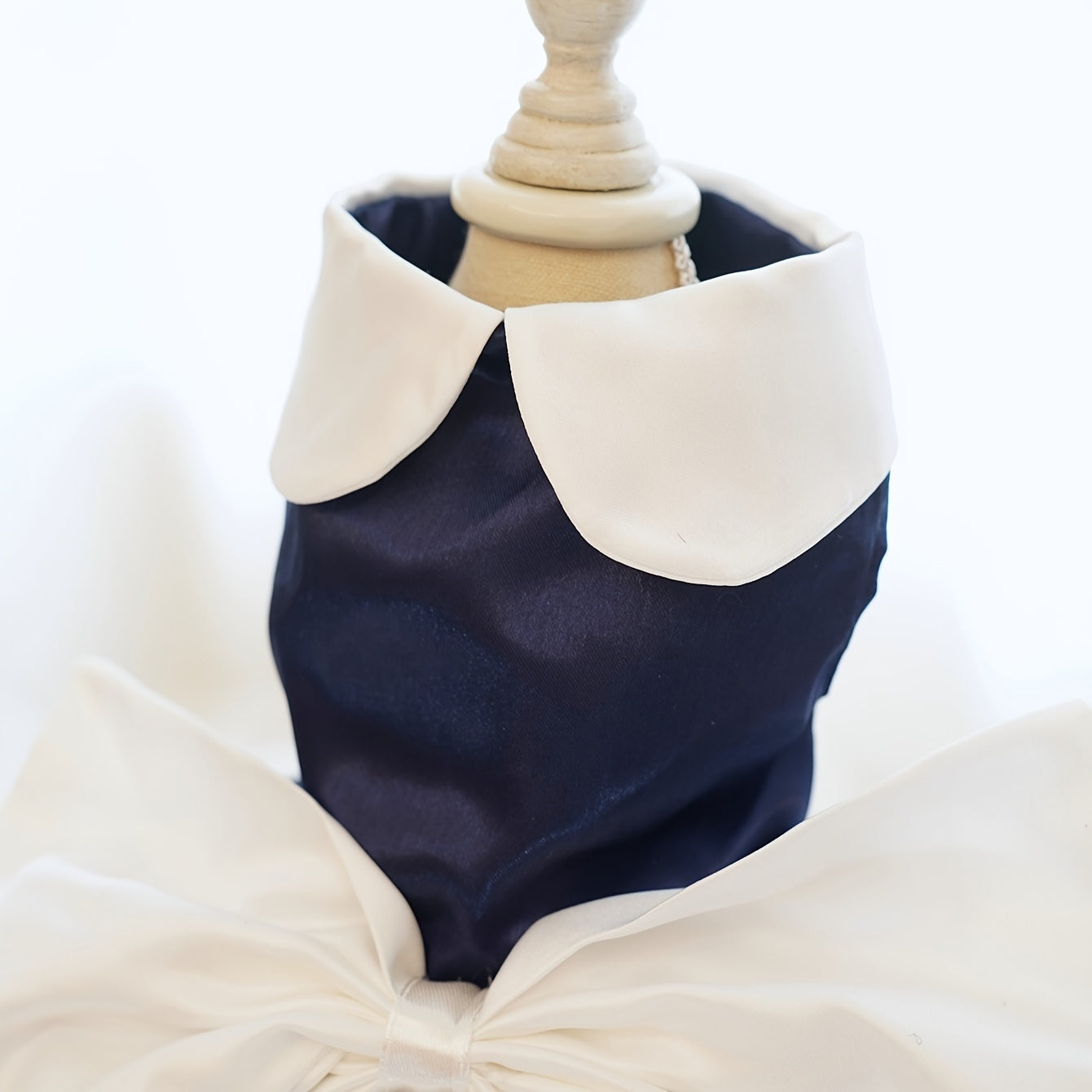 Charming Navy Blue Pet Dress with Bow & Doll Collar - Elegant Wedding & Party Attire for Small to Large Dogs and Cats, Adjustable Hook-and-loop Fastener Closure, White Ruffled Skirt Design, Adjustable Pet Outfit | Doll Collar