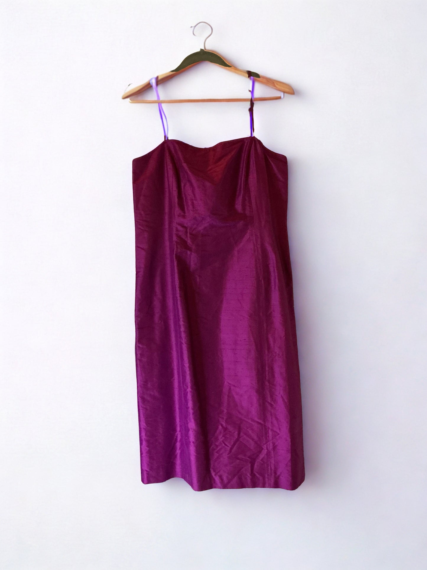 Vintage 1990s–early 2000s Harold’s 100% silk midi dress in a deep magenta/purple tone, women’s size 12.