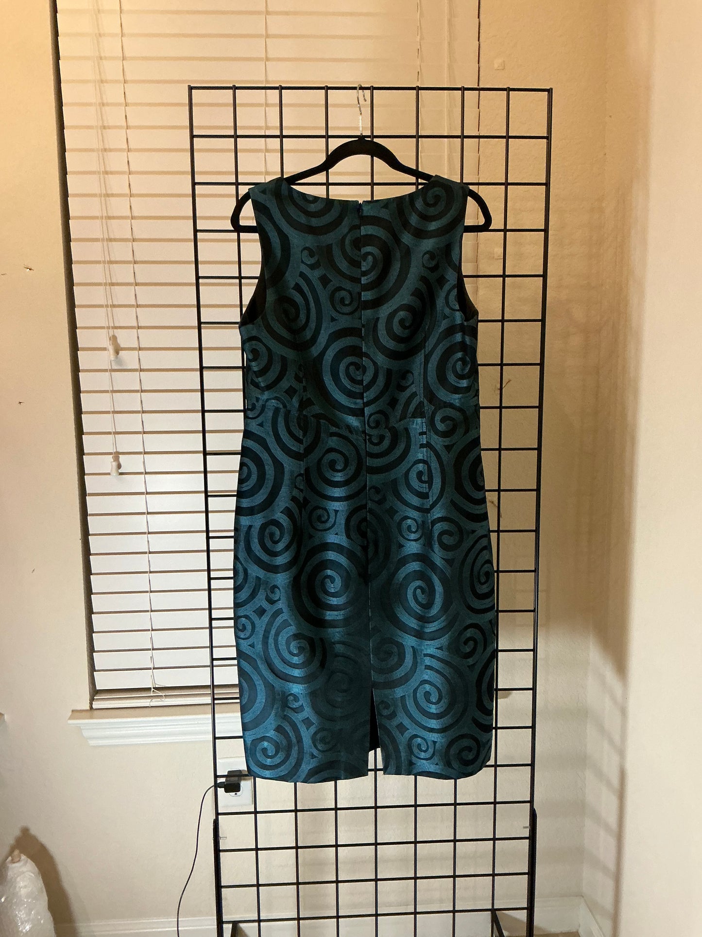 Carlisle Teal & Black Jacquard Sheath Dress – Size 12