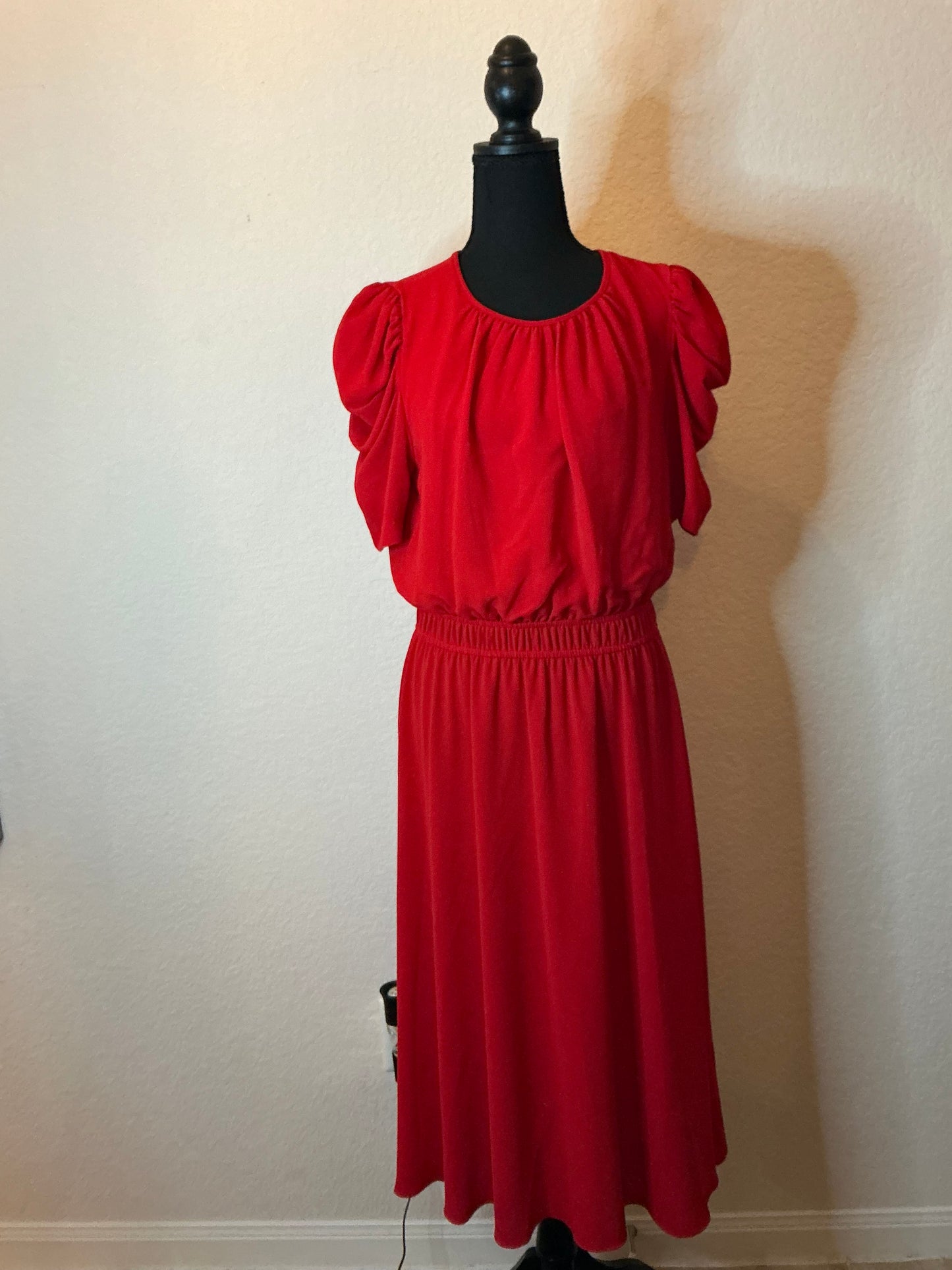 Maggy London Red Puff-Sleeve Fit & Flare Dress – Size 14