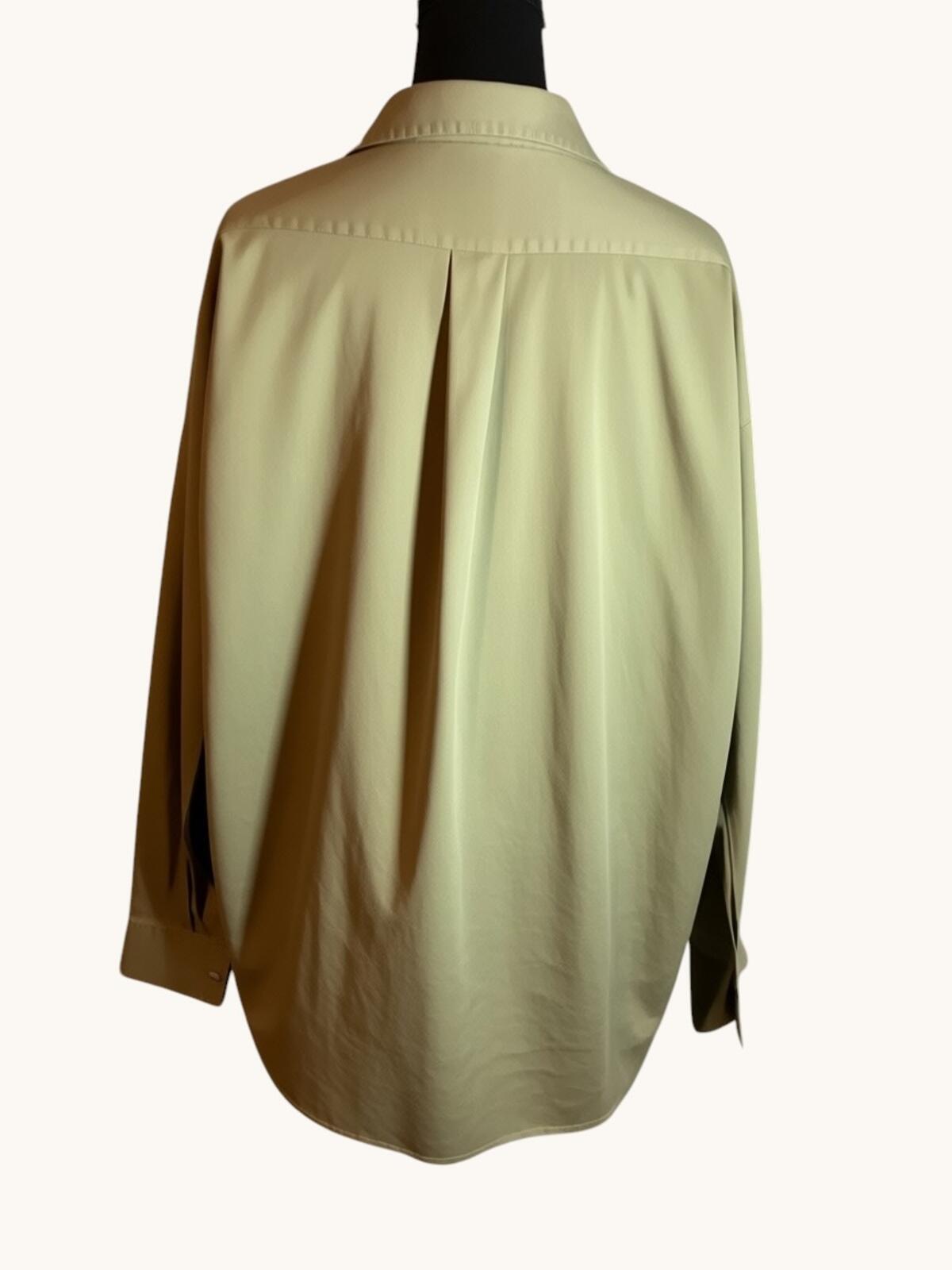 Chaps Men's Classic Button-Down Long Sleeve Shirt in Khaki